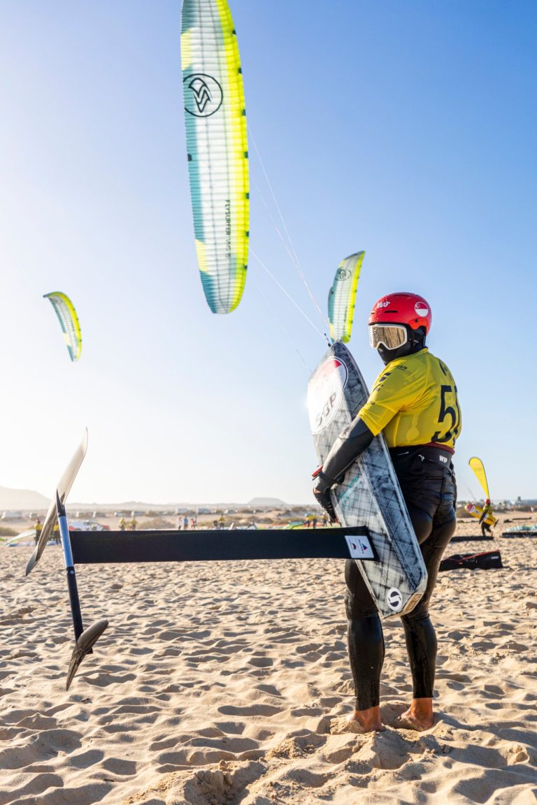 Maximilian Maeder and Ellie Aldridge, champions of the Fuerteventura KiteFoil International Open Cup
