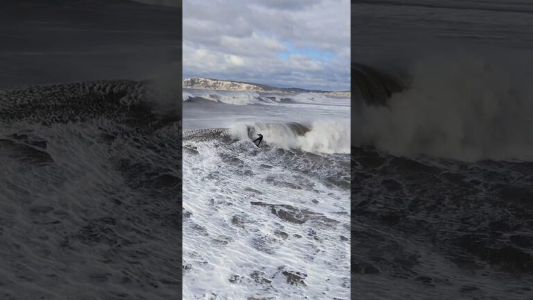 Winter kitesurfing in the UK!! #courtintheact #kitesurfing #storms