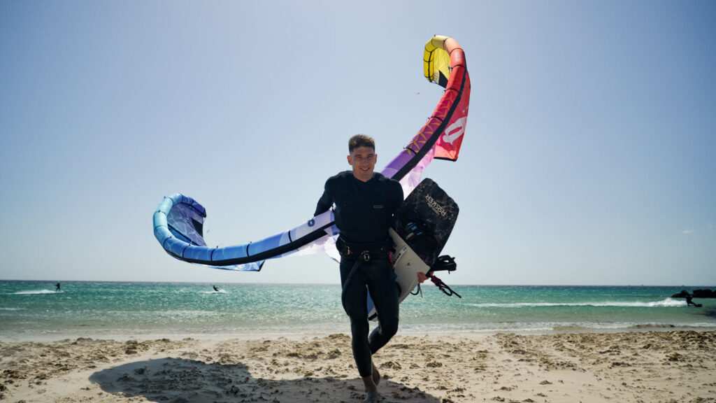 Aaron Hadlow Joins the Harlem Kitesurfing Family!