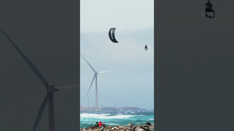 Perfect S-loop #gka ##watersport #bigair #grancanaria