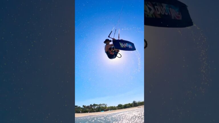 Death spike! #courtintheact #kitesurfing #kiteboarding #neardeathexperience #danger
