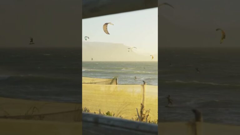 Shortline madness! #kitesurfing #beach #kitesurfer