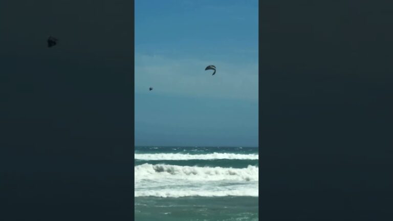 Dream scenario 3 boys + 40 knots in Misty #funn#boys #kitesurf #explore #reels #push #limits
