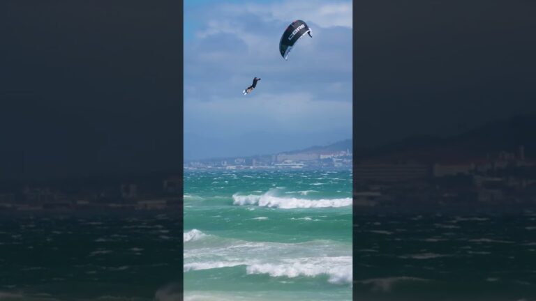 Short Lines, Big Moves: Watch @yucel_paralik Master the New PACE Kite! #Ridecore #Kitesurfing