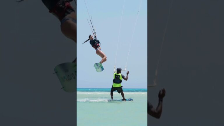 Kite Uber #kiteboarding #kitesurfing #watersports #summervibes #kite #womeninsports