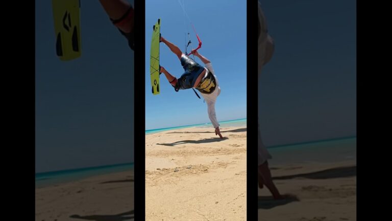 Sandbar hand drags! Careful of the shells ;) #courtintheact #kiteboarding #kitesurfing #watersport