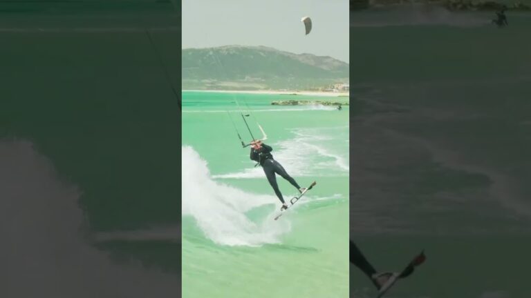 How sick is this trick? #kiteboarding #letskitesurf #fun #kitesurfing #megaloop