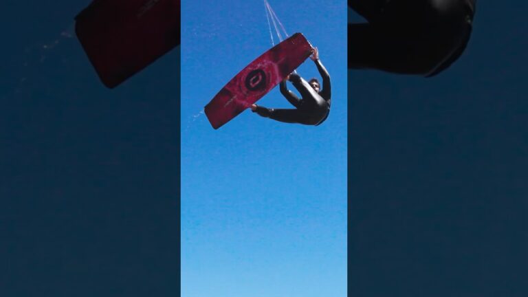 Light wind fun on the Infinity! #ozonekites