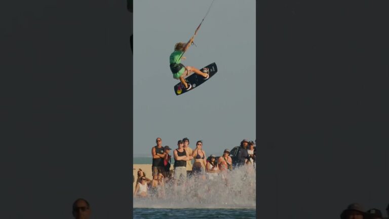 F. Flügel takes the 2025 GKA Freestyle Kite World Champion title! #gkakiteworldtour #worldchampion