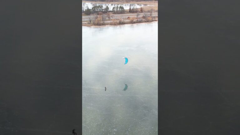 Rig, launch and ride on ice! This package includes the tools to get you out kiteboarding this winter