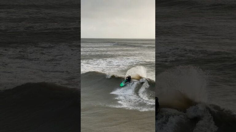 The UK delivers! A weekend in #wales pays off for the shred #courtintheact #kiteboarding #freeride