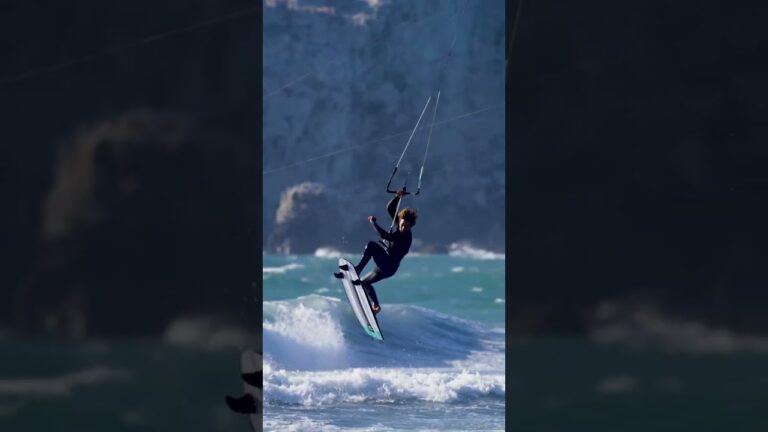 Reaching Flow State While Kitesurfing in Chile | @gabrielmbenetton