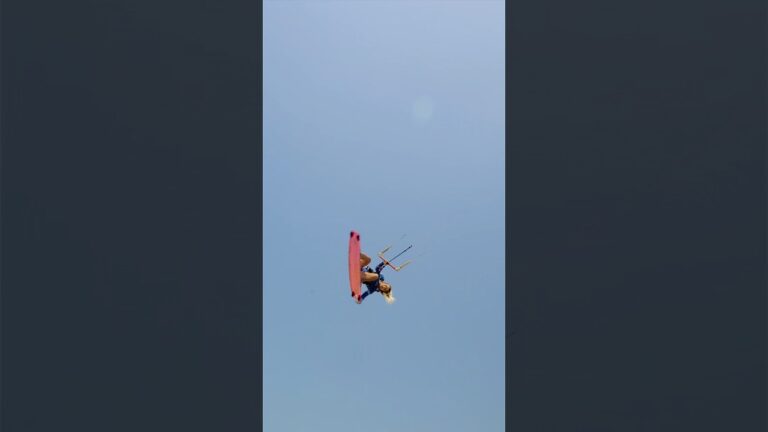 Would you like to try to fly? #watersports #extremesports #kiteboarding #duotonesports