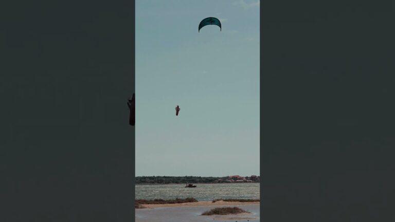 Alessa Mensch wins Lords of Tram #LordsofTram #bigair #kiteboarding