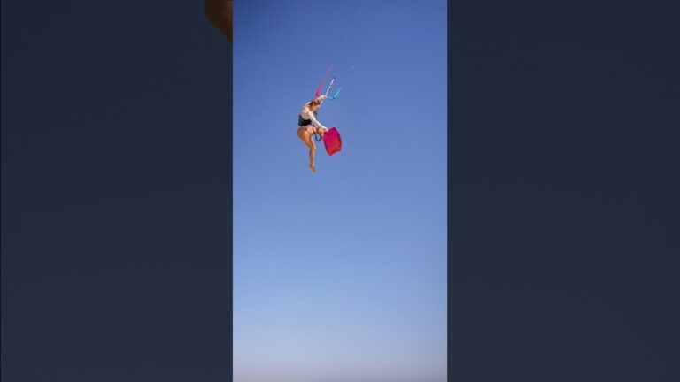 Come fly with me @PaulaNovotna