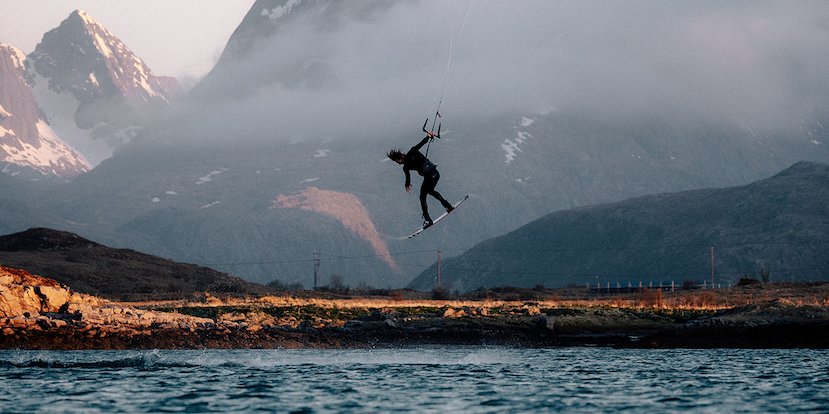 Mystic 4/3mm Wetsuits: Wind Up. Zip Up. Go.